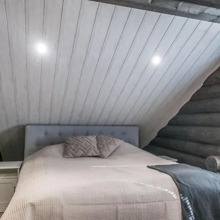 Vaaranpaeae By Interhome *