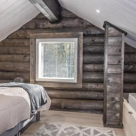 Vaaranpaeae By Interhome Meltaus